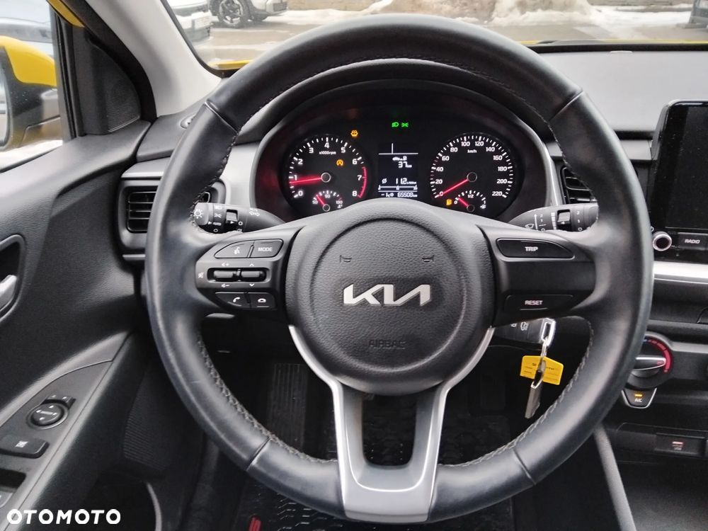 Kia Stonic 1.2 M - 8