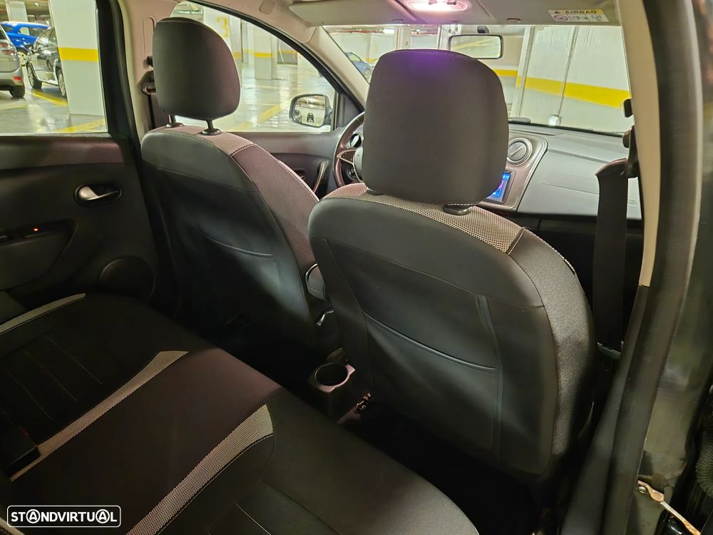 Dacia Sandero 0.9 TCe Stepway - 33