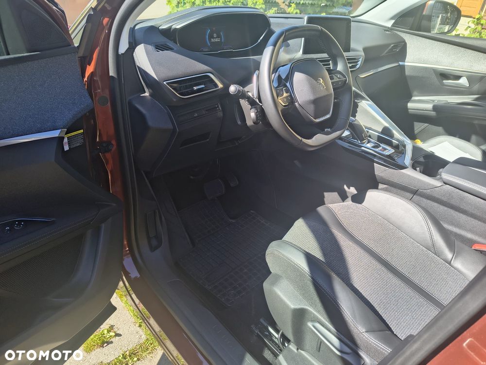 Peugeot 3008 1.2 PureTech Crossway S&S EAT6 - 7