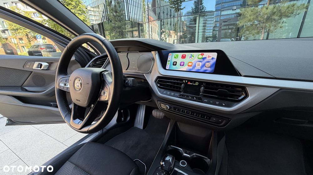 BMW Seria 1 118i Advantage - 26