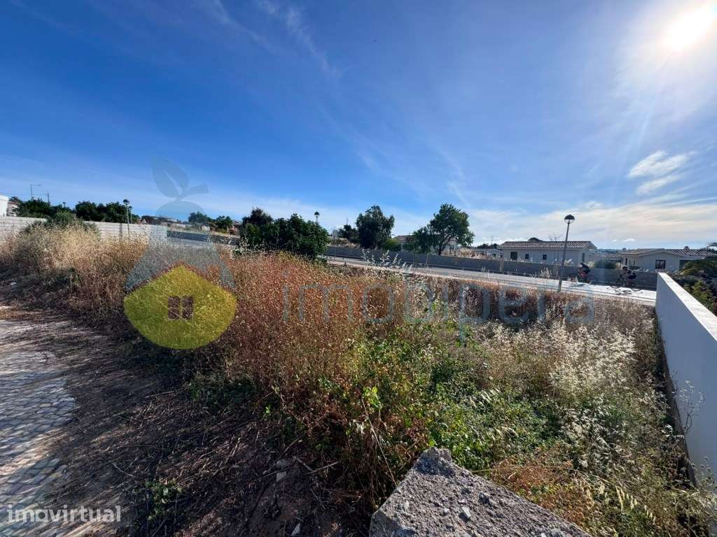 NÃO PERCA ESTA GRANDE OPORTUNIDADE! TERRENO URBANO PARA A CONSTRUÇÃ... - Grande imagem: 4/17