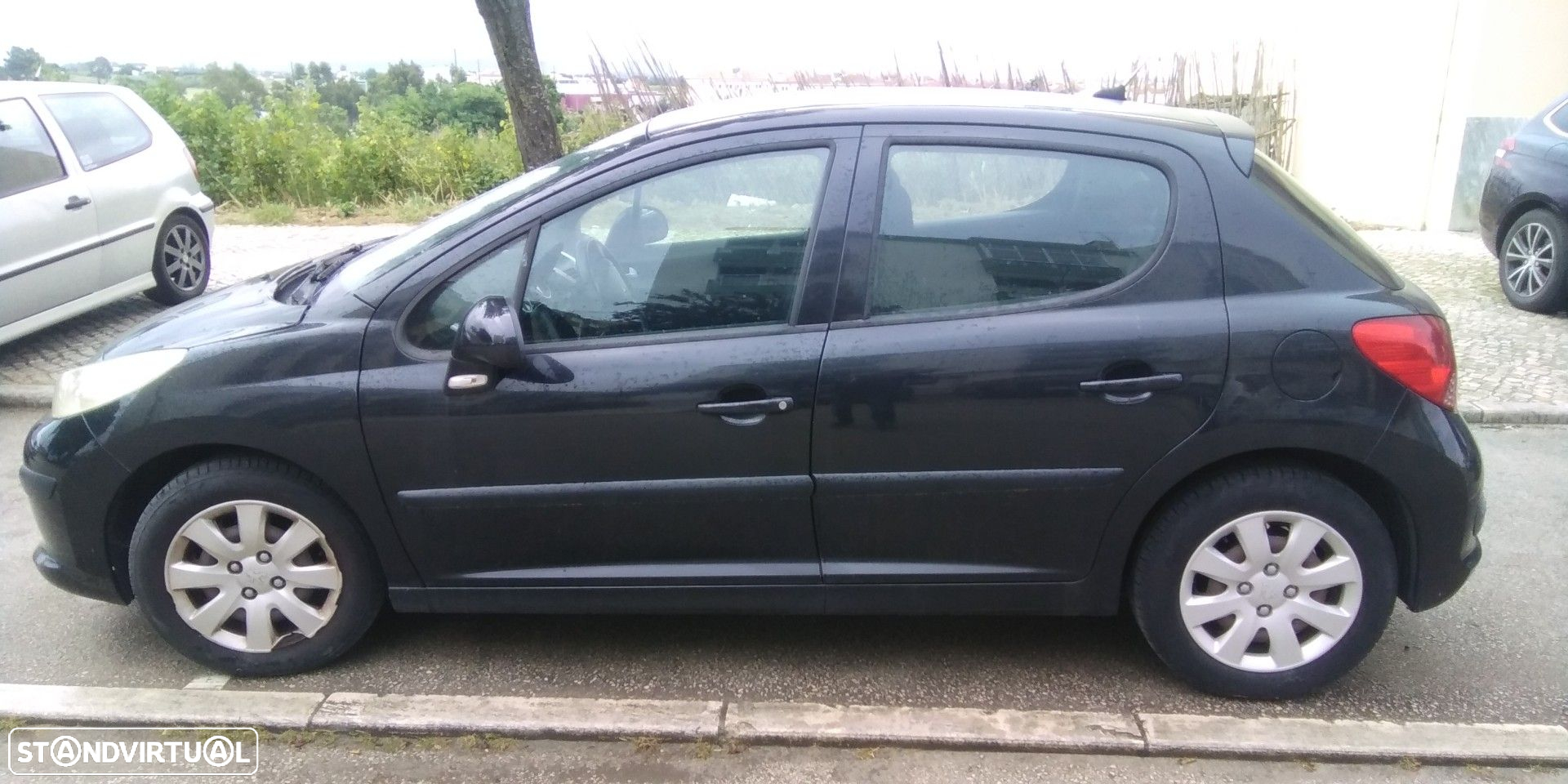 Peugeot 207 1.4i de 2007 disponível para peças - 3