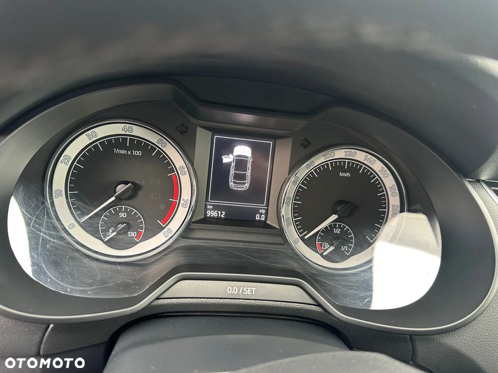 Skoda Octavia - 14