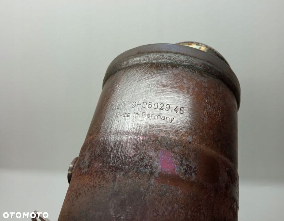 KATALIZATOR BMW SERIA 7 G11 G12 750 4.4 90602945 - 2