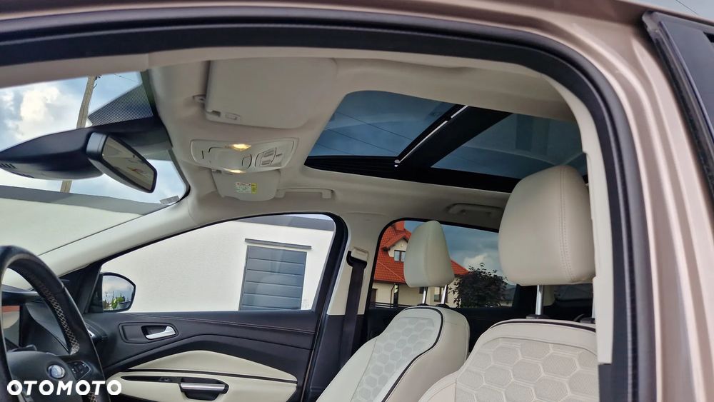 Ford Kuga 1.5 EcoBoost 4x4 Vignale - 15