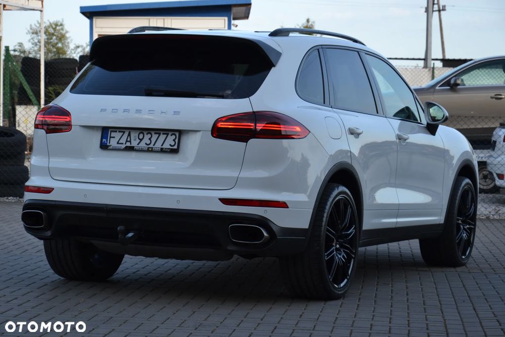 Porsche Cayenne Diesel Platinum Edition - 11