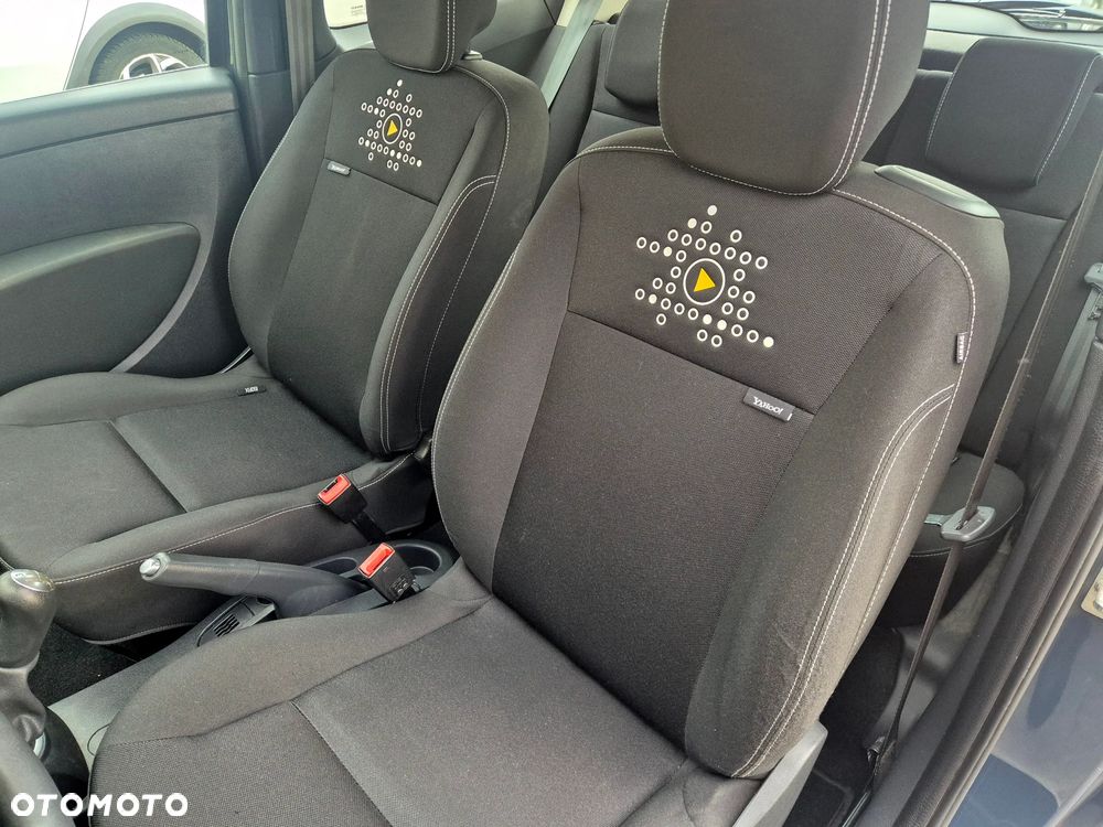 Renault Clio 1.2 16V 75 Yahoo - 17