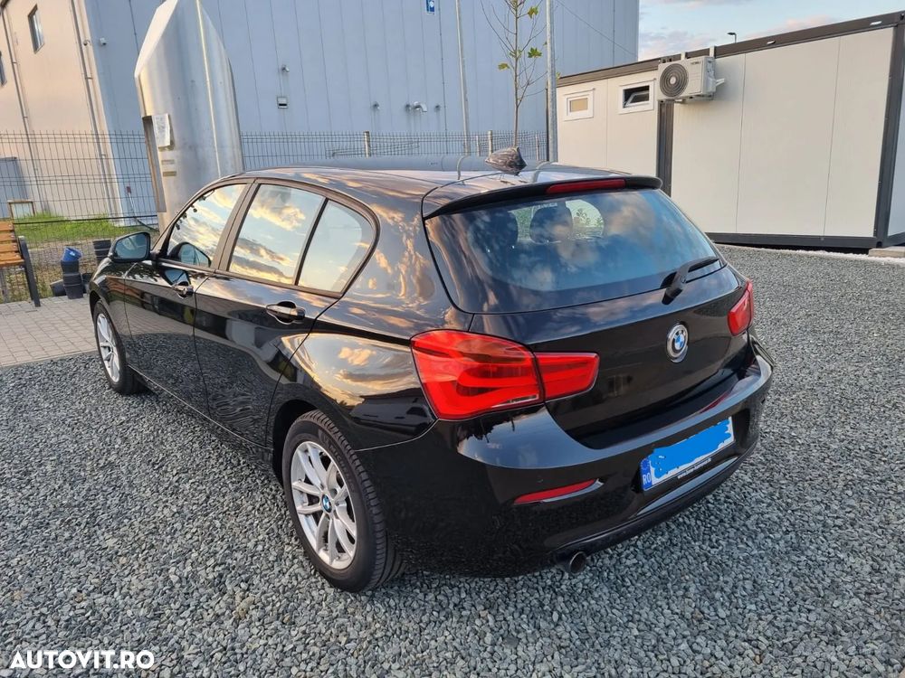 BMW Seria 1 118d Sport Line - 3