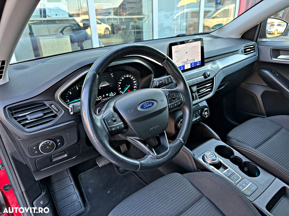 Ford Focus 1.5 EcoBlue Titanium - 24