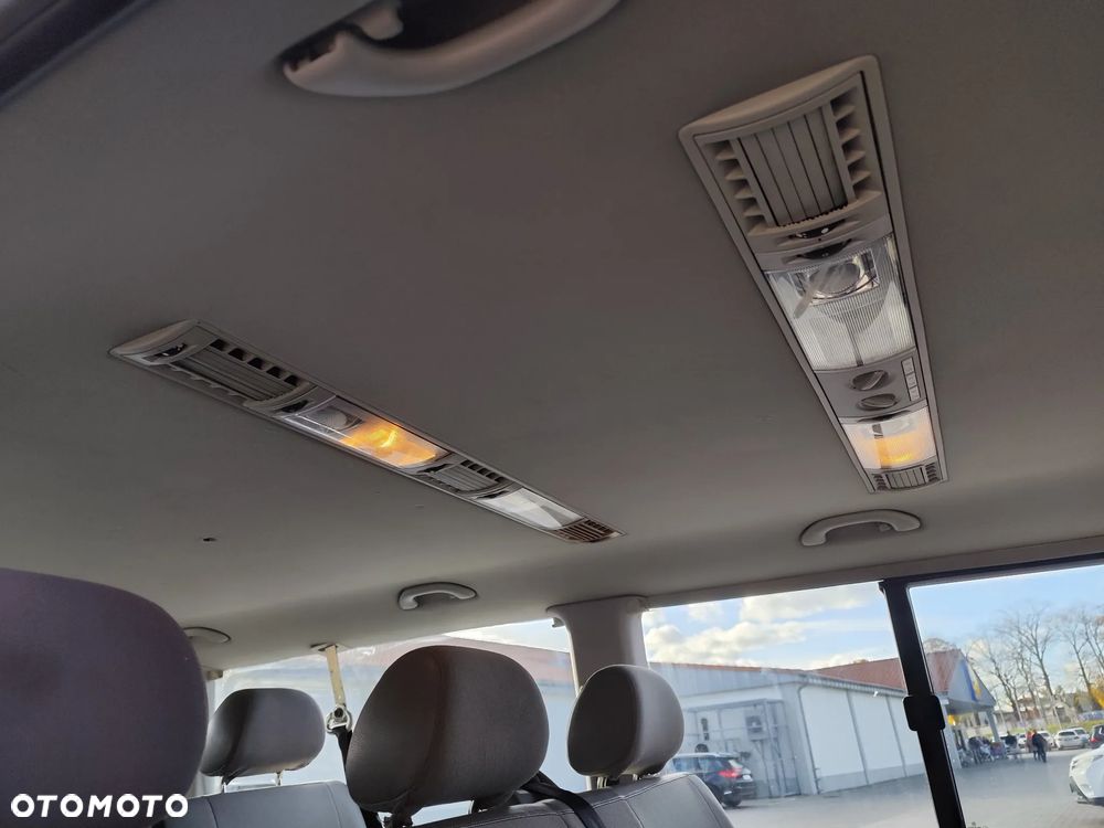 Volkswagen Caravelle L1 Comfortline - 10