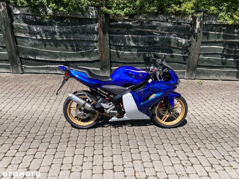 Yamaha TZR - 5