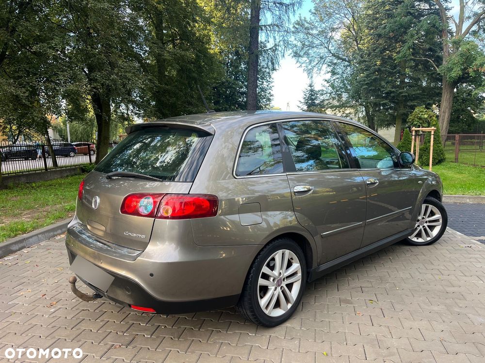 Fiat Croma 1.9 JTD Dynamic - 3