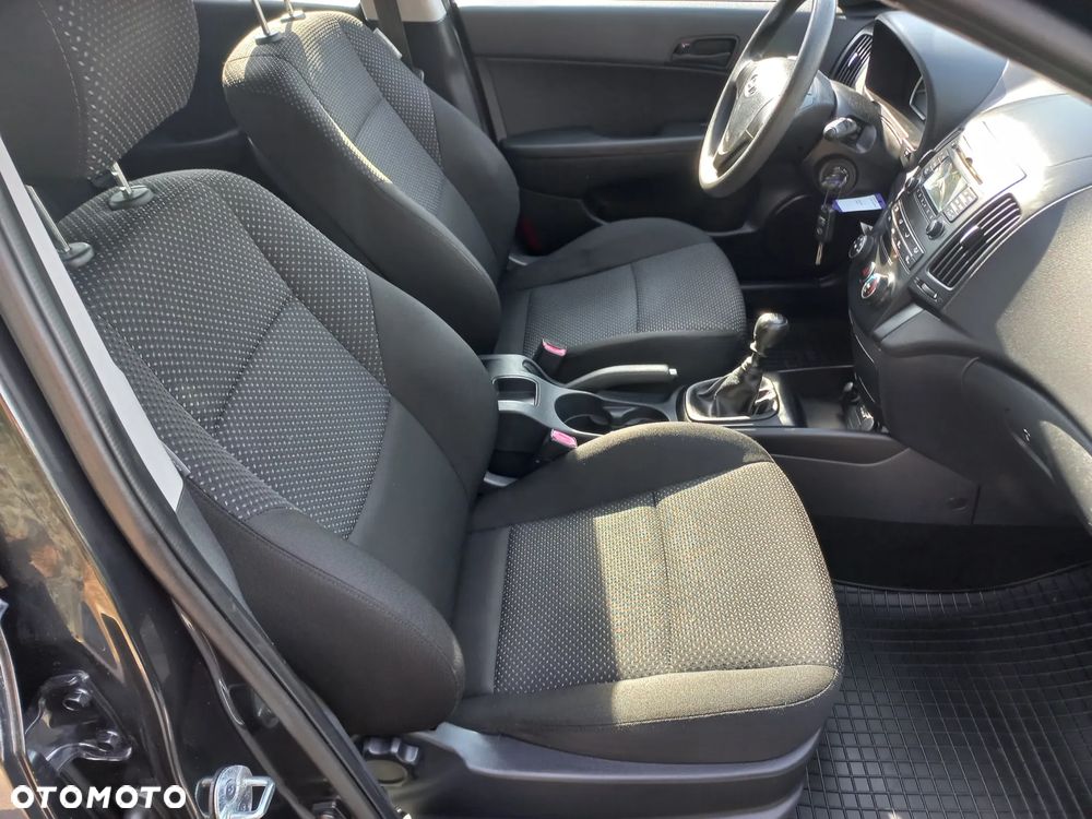 Hyundai i30 1.4 Edition Plus - 28
