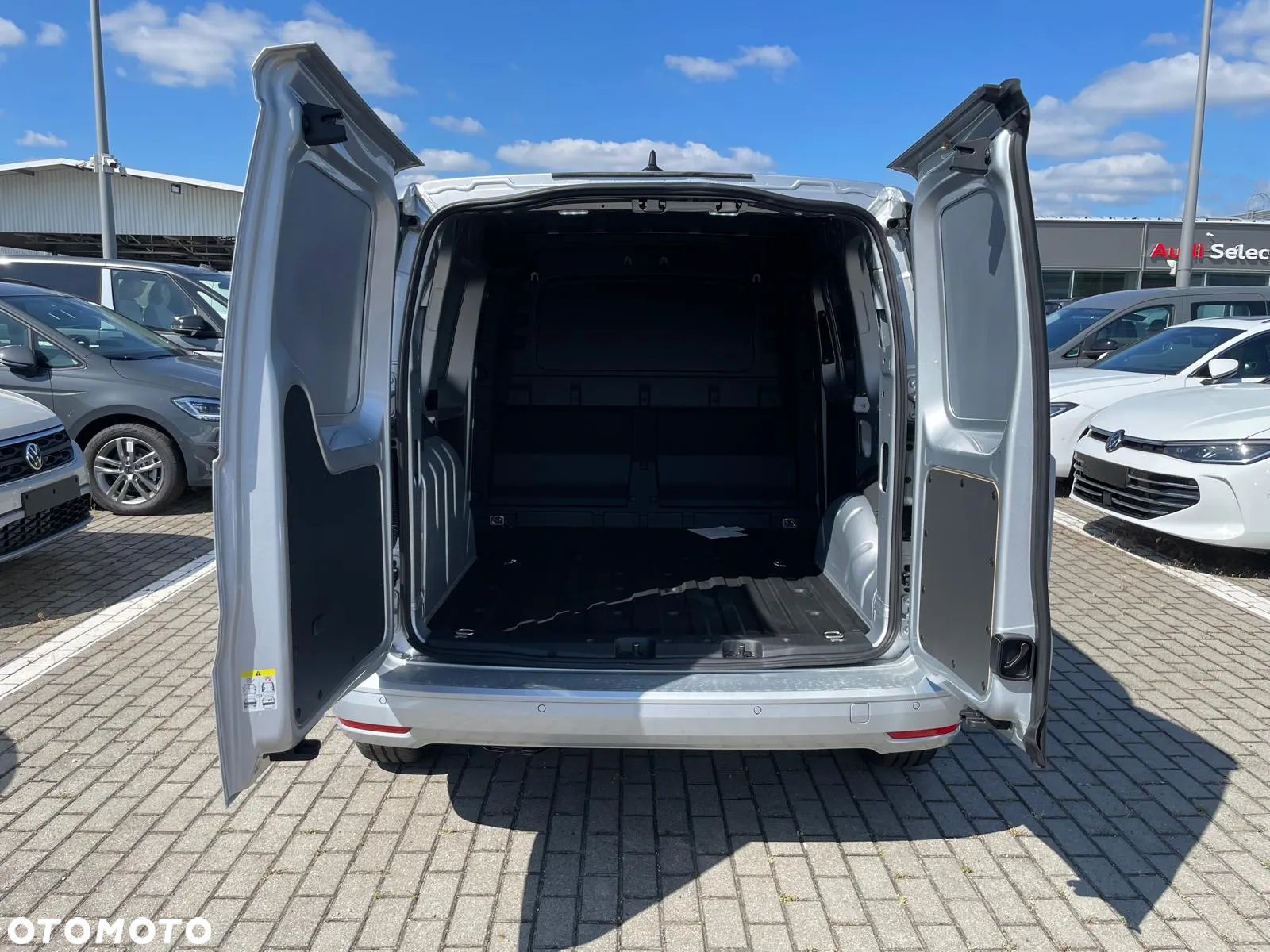 Volkswagen Caddy Cargo - 9