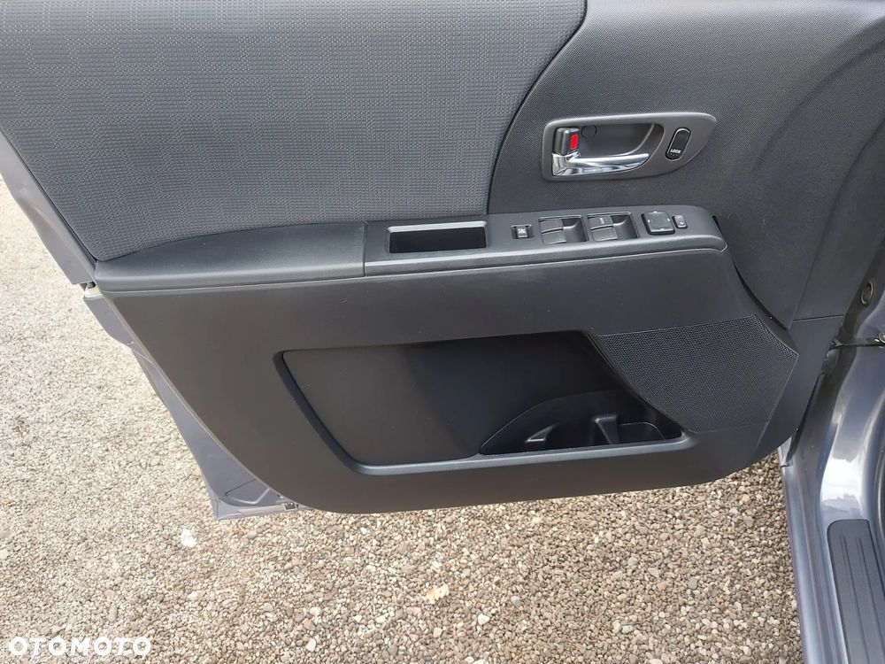 Mazda 5 2.3 Sport - 32