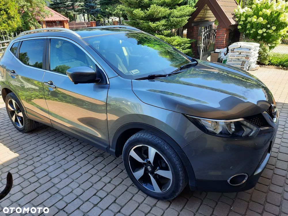 Nissan Qashqai 1.6 DIG-T N-Connecta - 2