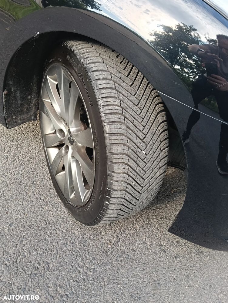 Hyundai i40 1.7 CRDI DPF Sedan TPMS Highway+ - 18