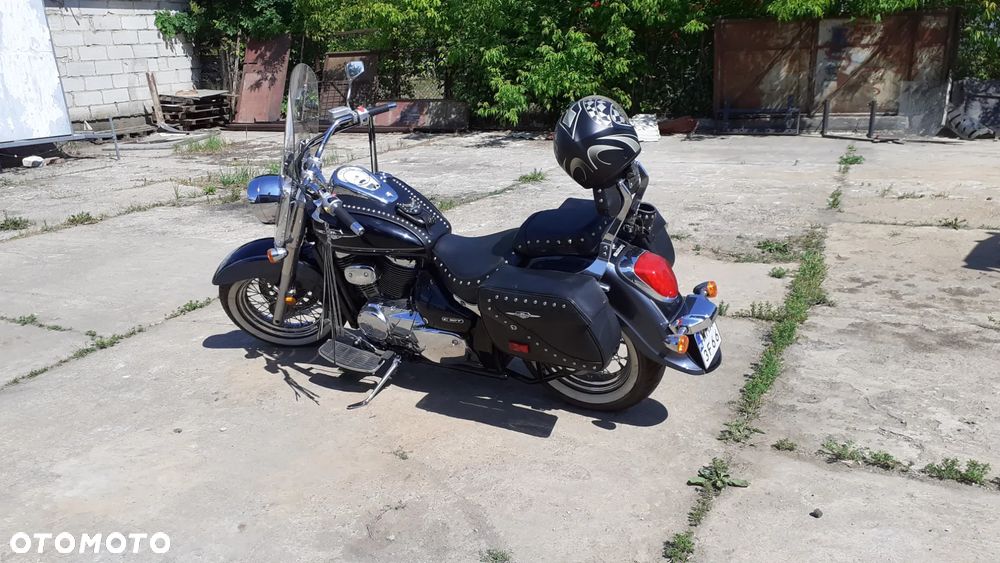 Suzuki VL 800 Volusia - Boulevard C50 - 4