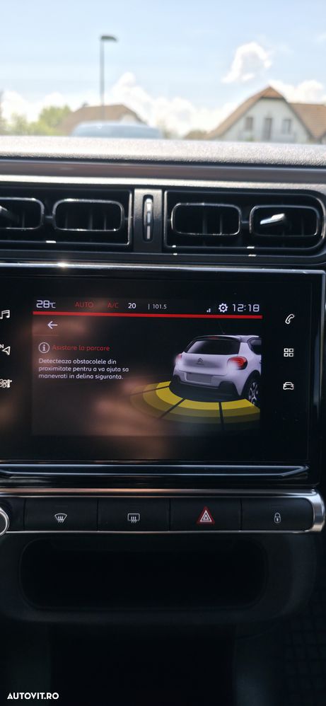 Citroën C3 1.2 PureTech S&S BVM5 Shine - 17