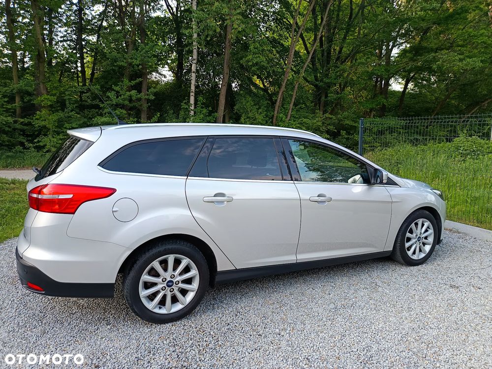 Ford Focus 1.0 EcoBoost STart-Stopp-System TITANIUM - 14