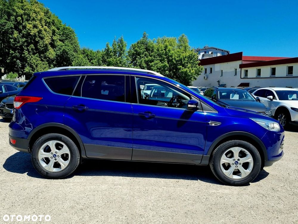 Ford Kuga 1.5 EcoBoost 2x4 Titanium - 4