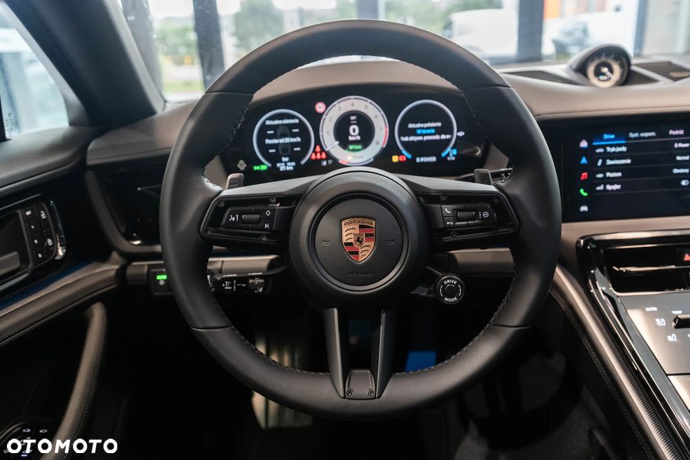 Porsche Panamera - 17