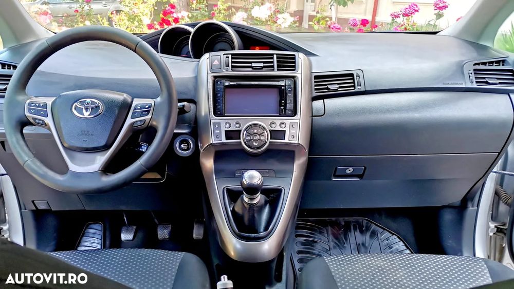 Toyota Verso 2.0 D-4D DPF Sol - 5
