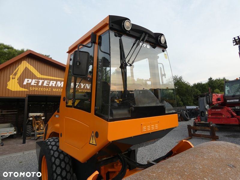 Bomag BW177D-4 / Walec Drogowy Guma - Stal / z Niemiec / 2600mtg / - 27