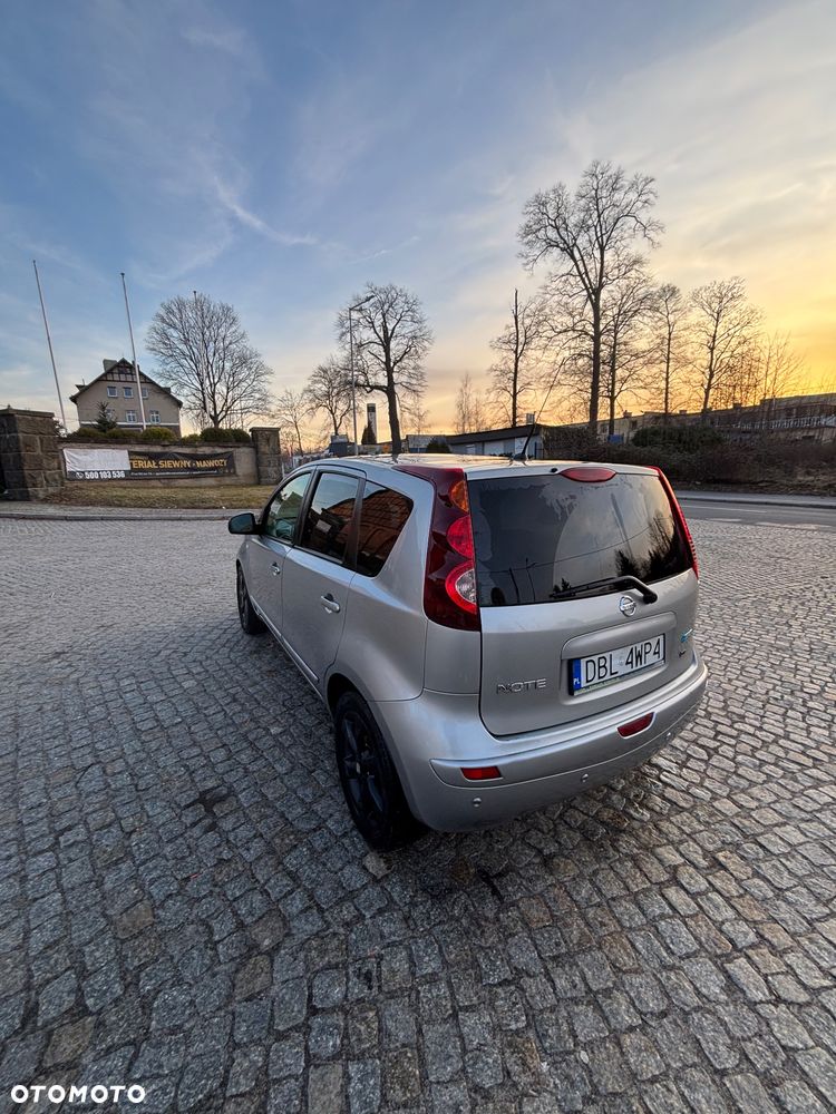 Nissan Note - 8