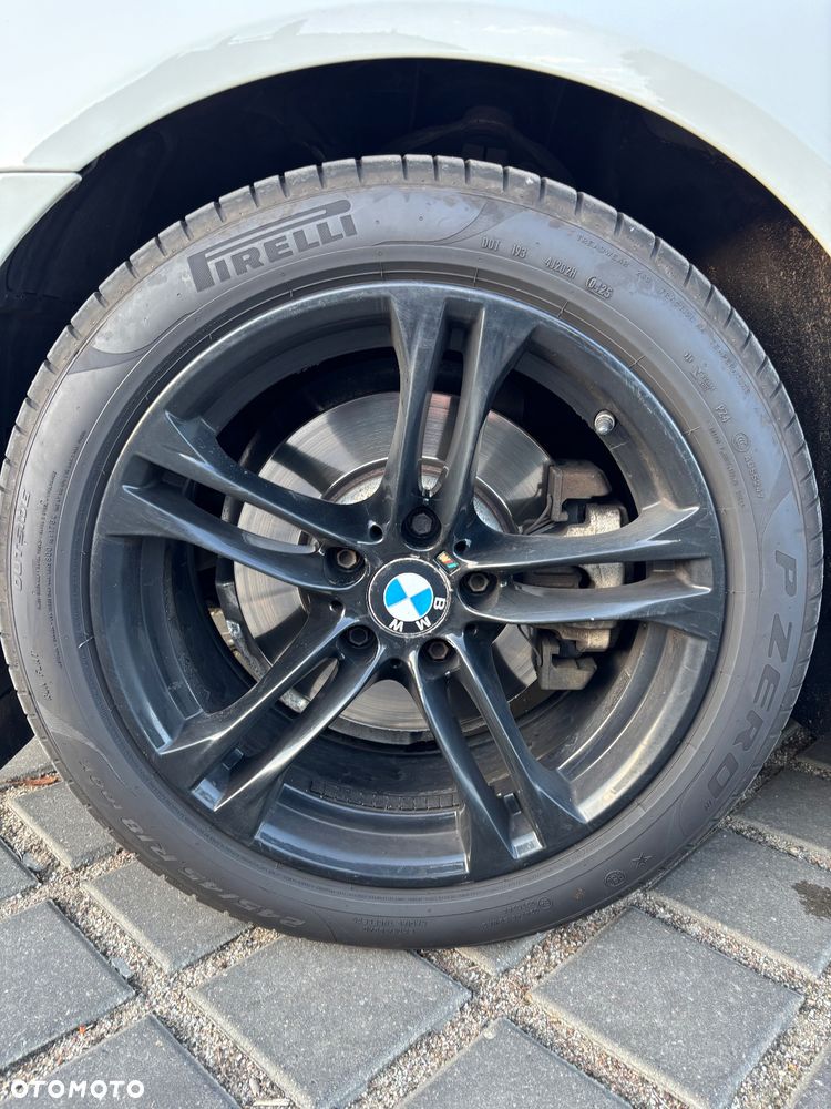 BMW Seria 5 520d xDrive - 17