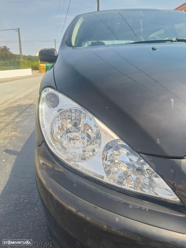 Peugeot 307 1.6 HDi Premium - 4