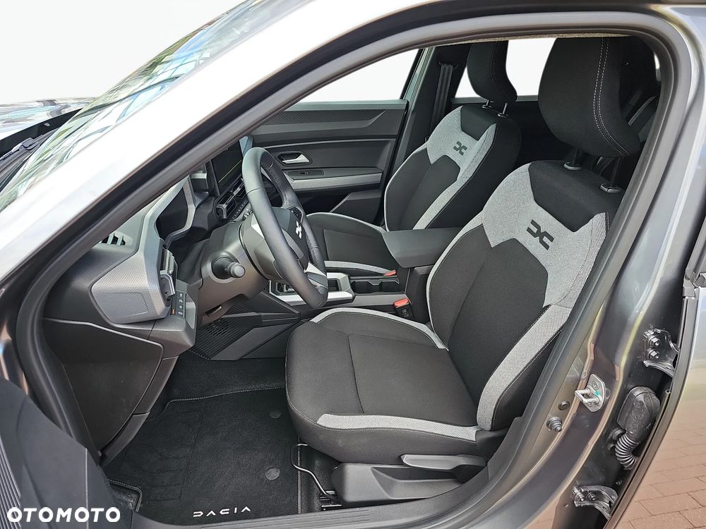 Dacia Duster 1.8 Full Hybrid 155 Journey MMT - 10