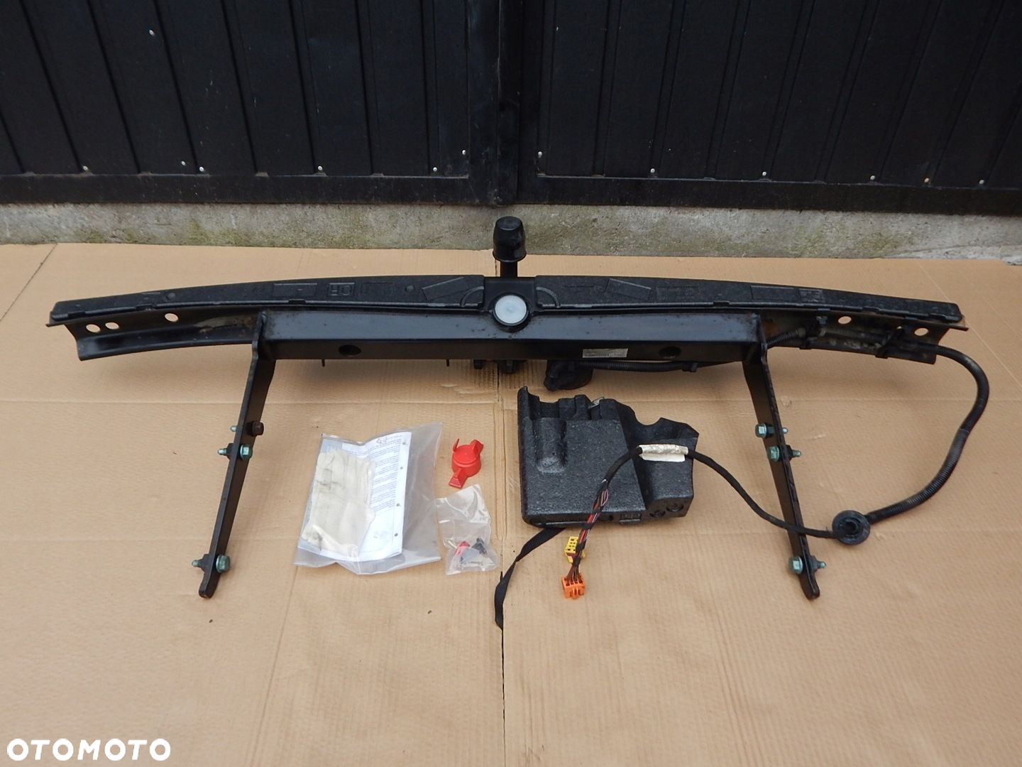 VW T5 hak holowniczy WESTFALIA 7H0803881A - 6