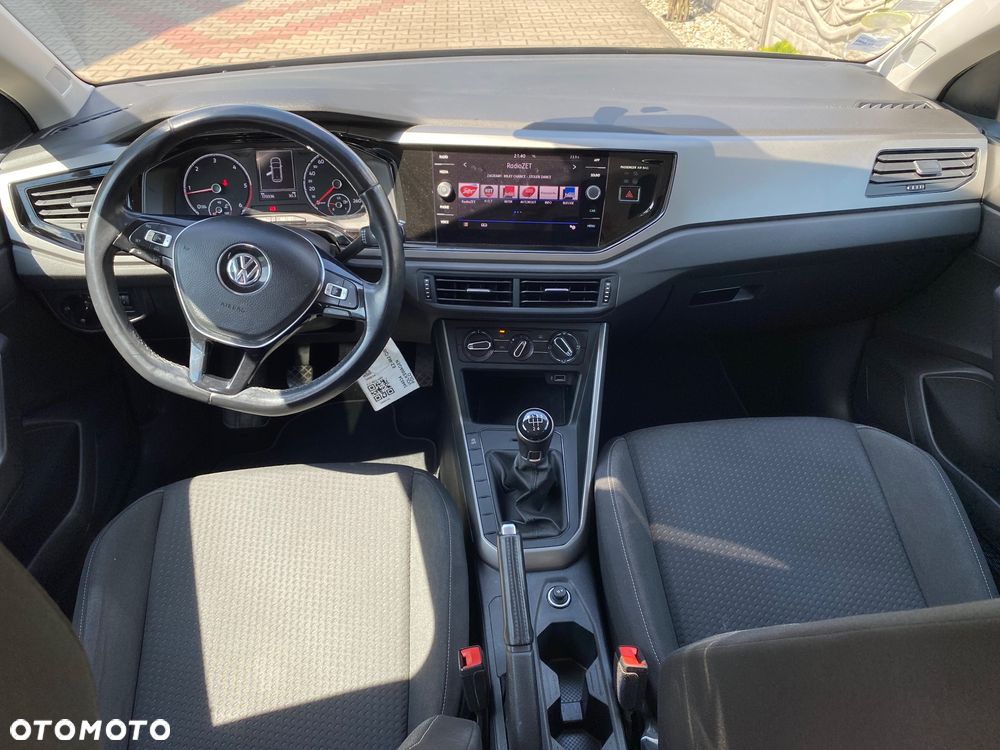Volkswagen Polo 1.6 TDI SCR Comfortline - 11