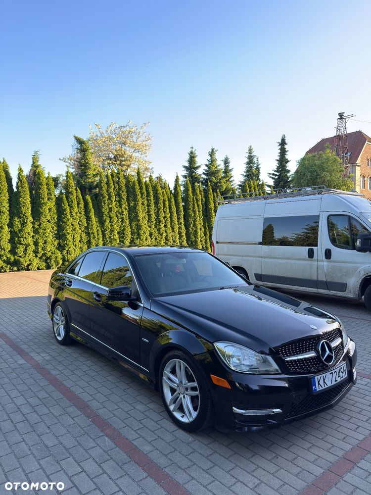 Mercedes-Benz Klasa C 250 7G-TRONIC - 3