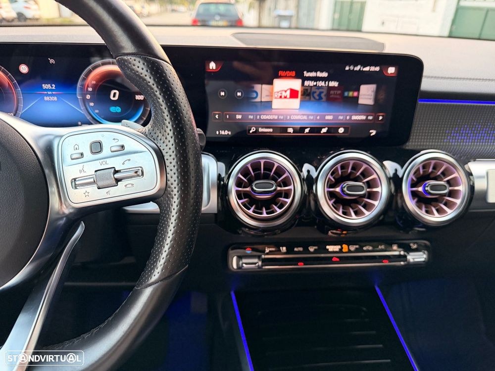 Mercedes-Benz EQB 300 4Matic - 10
