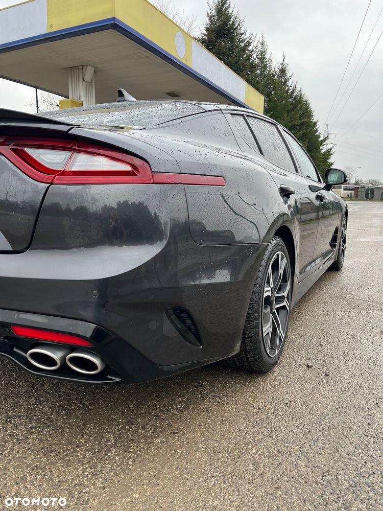 Kia Stinger 2.0 T-GDI GT Line - 9