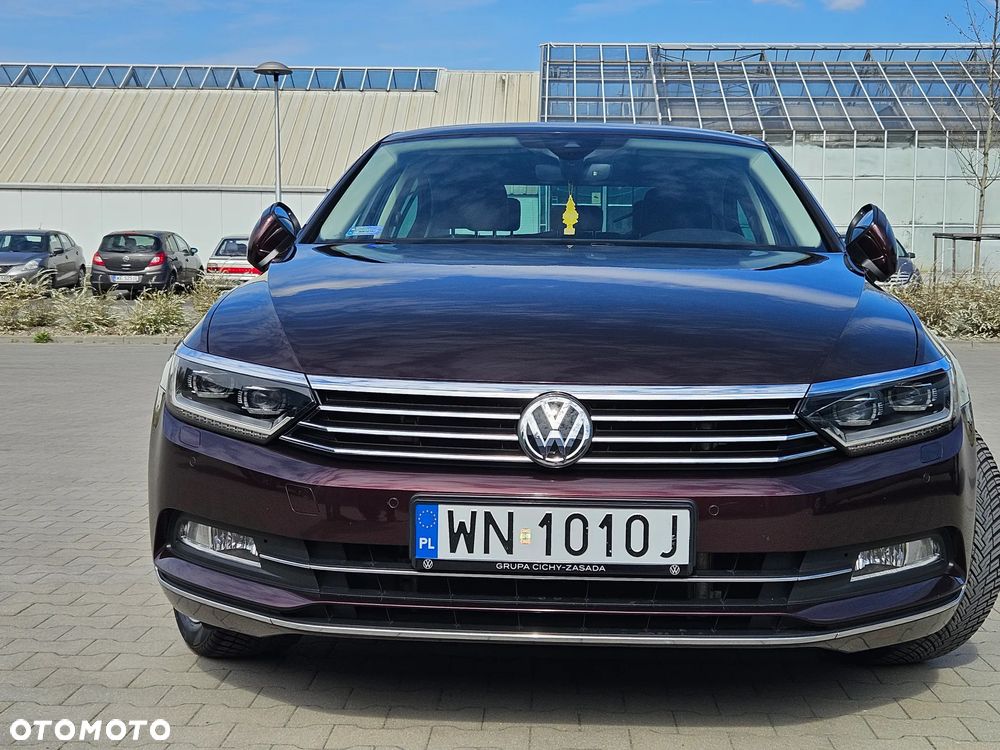 Volkswagen Passat - 2