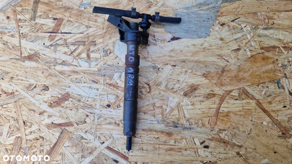 MERCEDES 3.0 CDI V6 WTRYSK WTRYSKIWACZE A642070 - 1