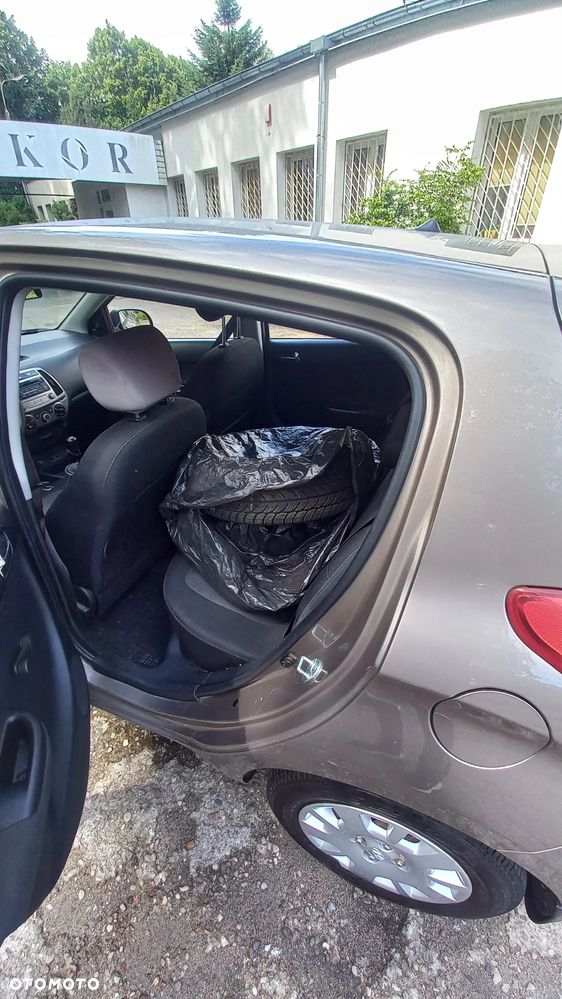 Hyundai i20 1.25 Comfort - 17