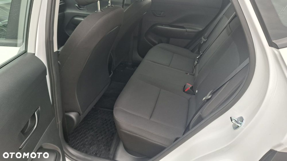 Hyundai Kona - 25