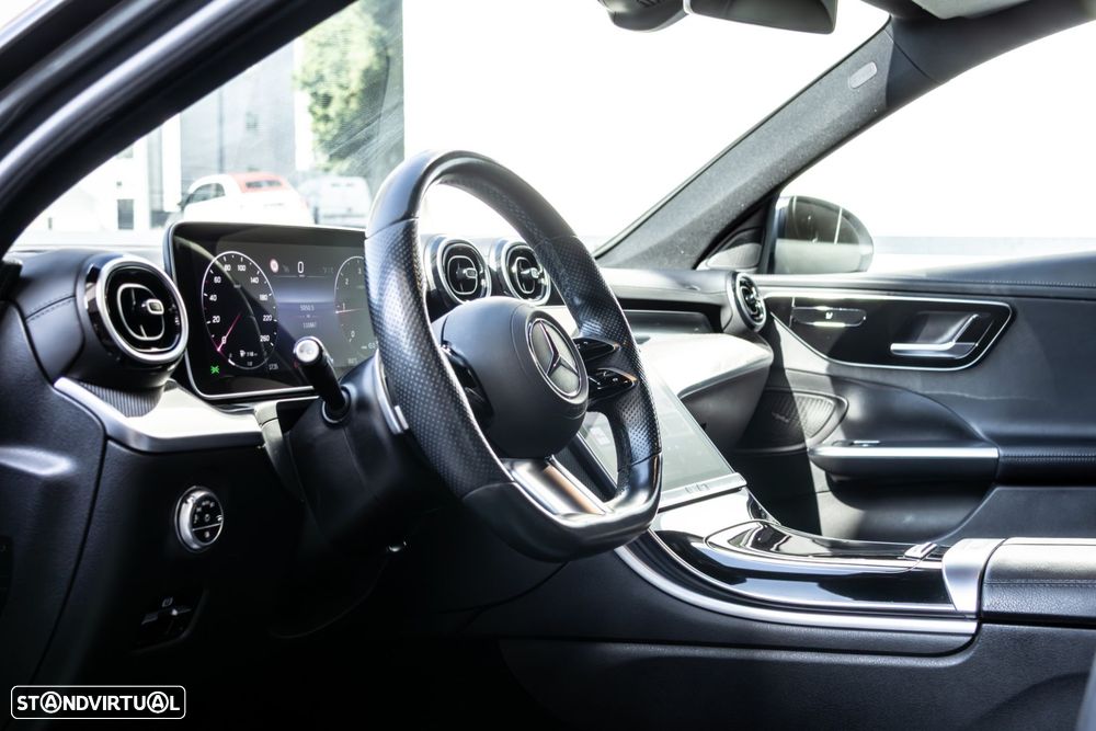 Mercedes-Benz C 300 d AMG Line - 15