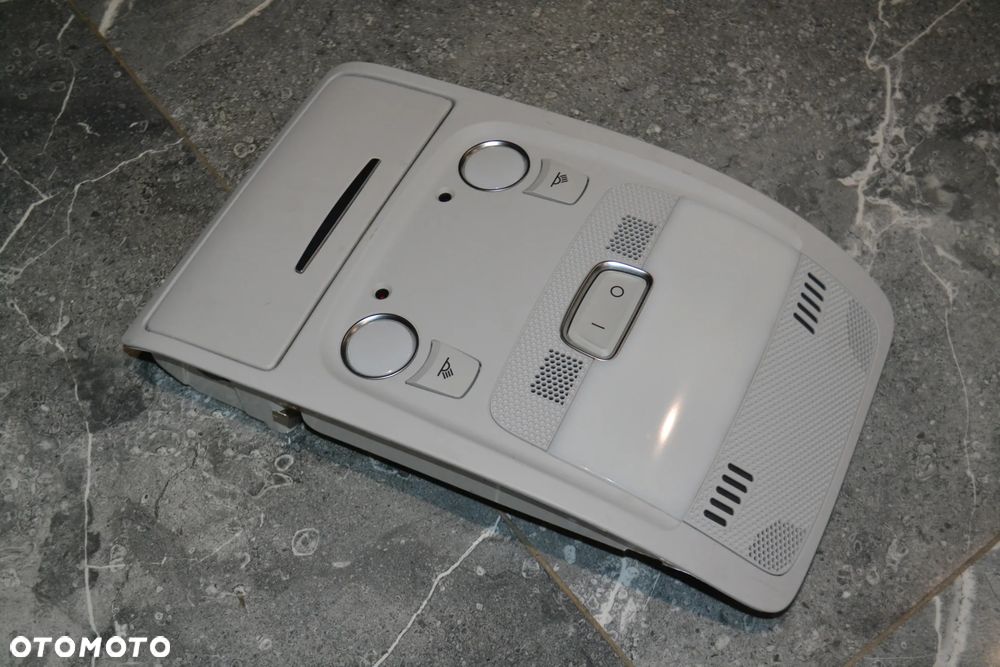 AUDI A4 B8 A5 LAMPKA WNĘTRZA PODSUFITKI DIODY LED 8T0947135B - 3