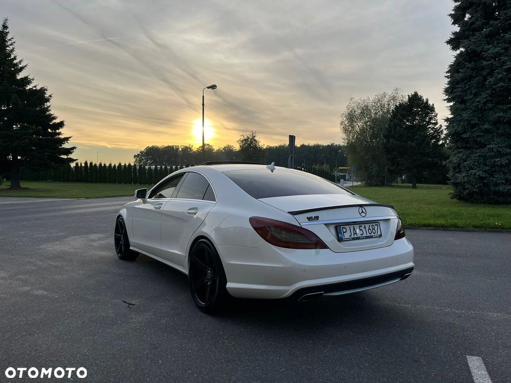 Mercedes-Benz CLS 500 4Matic 7G-TRONIC - 9