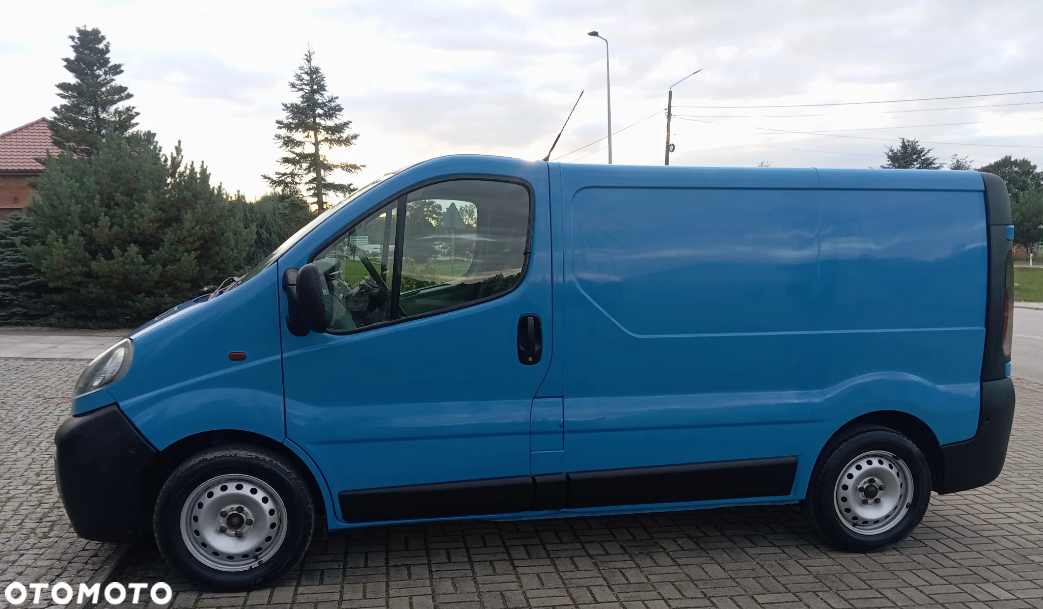 Opel VIVARO - 8