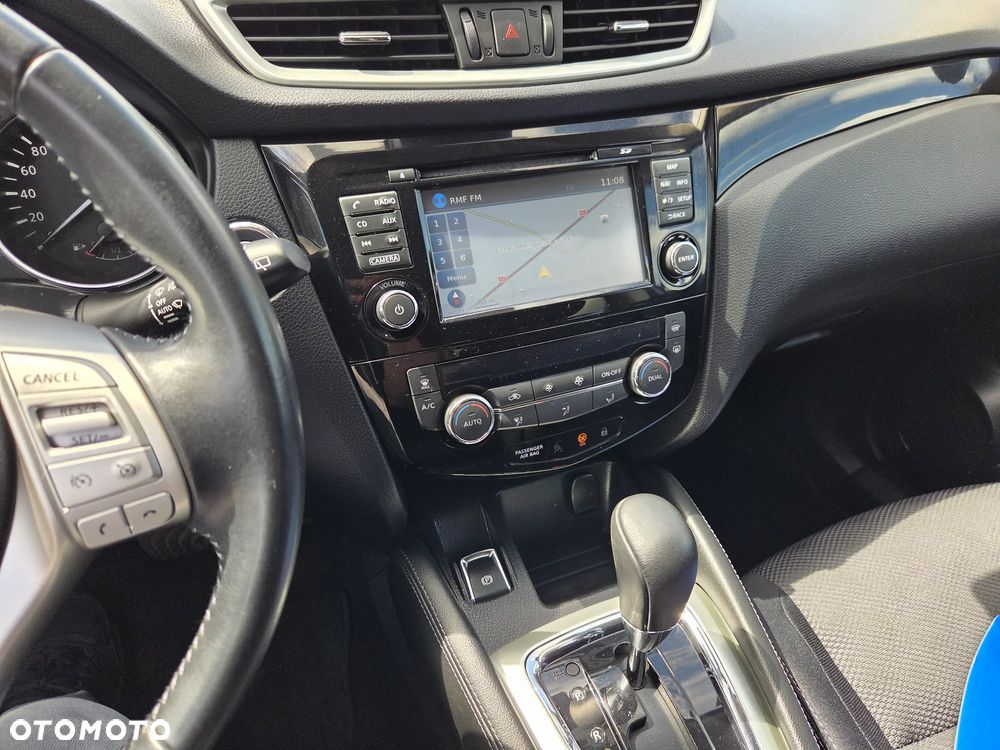 Nissan Qashqai 1.2 DIG-T Tekna Xtronic - 6