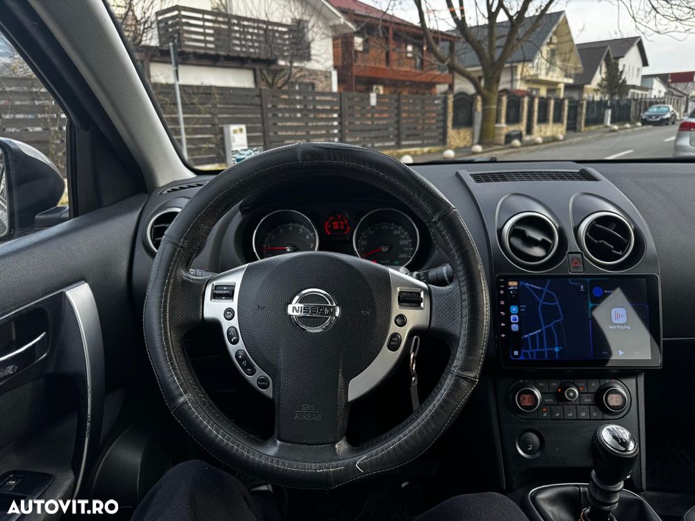 Nissan Qashqai+2 - 5