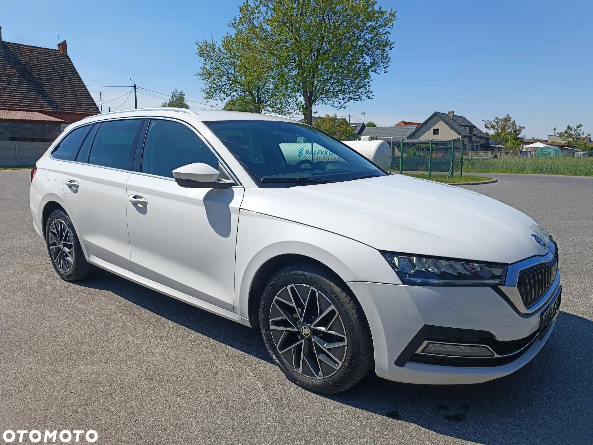 Skoda Octavia 2.0 TDI Business DSG - 2