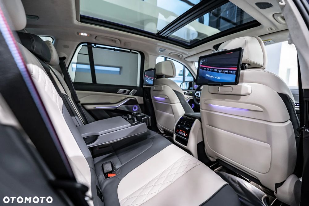BMW X5 M M60i xDrive - 35