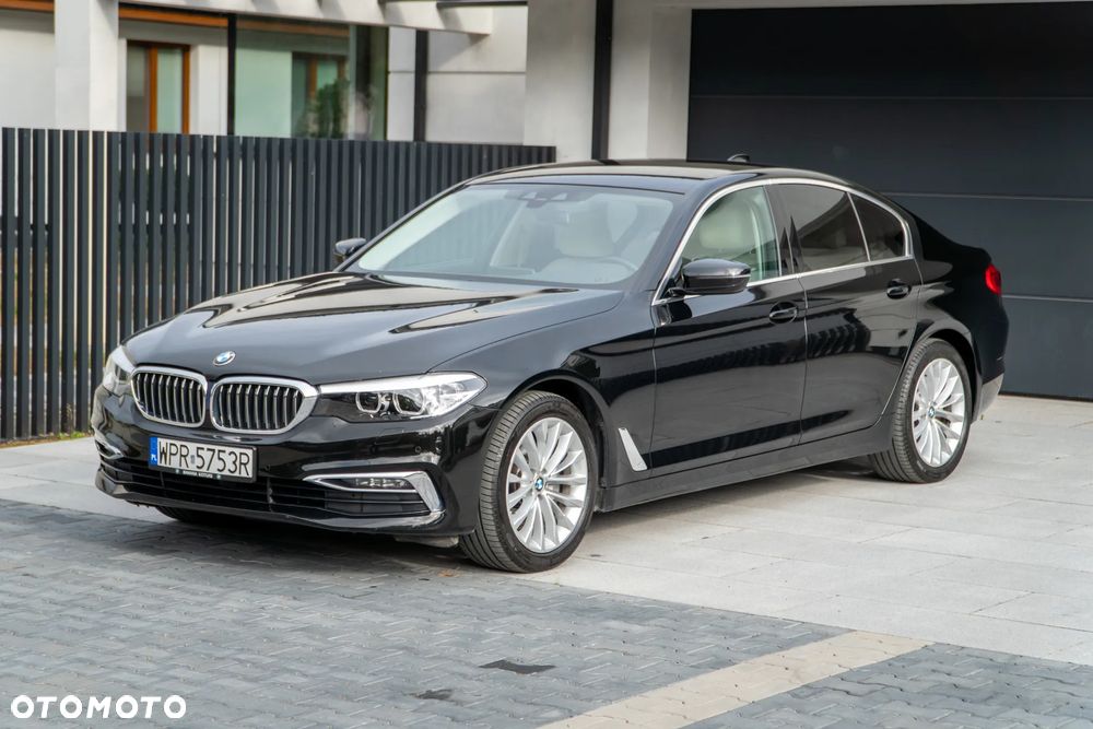 BMW Seria 5 520d xDrive Luxury Line - 3
